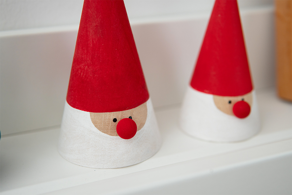 ラッセントレー　円錐トムテ人形　スウェーデン　北欧クリスマス